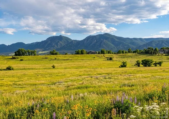 Photo 3 of Single family home for sale at 4963 Kelso Rd, Boulder, CO 80301 | MLS# IR1050534 | Listing updated on 2026-08-30