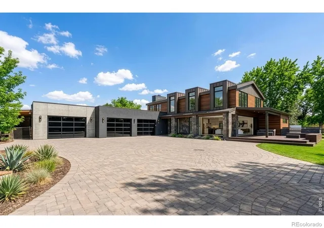 Photo 4 of Single family home for sale at 4963 Kelso Rd, Boulder, CO 80301 | MLS# IR1050534 | Listing updated on 2026-08-30