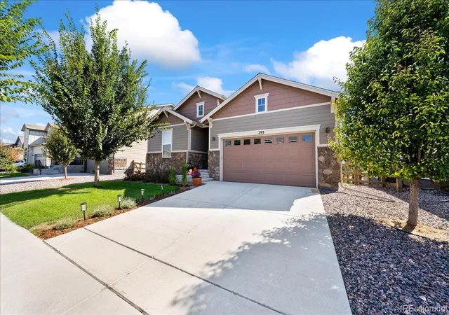 Photo 3 of Single family home for sale at 293 Mount Rainier St, Berthoud, CO 80513 | MLS# 8389156 | Listing updated on 2026-09-22