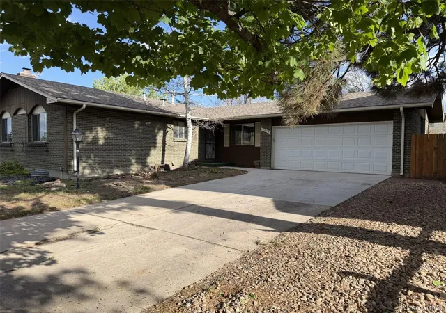 Homes for sale in Aurora, CO | 12076 E Montana Pl, Aurora, CO 80012 | MLS# 6503273