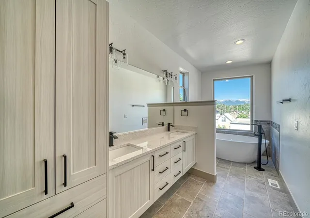 3rd image of 118 New St, Salida, CO 81201 | MLS# 6837210