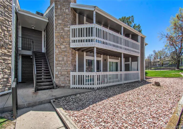 Homes for sale in Aurora, CO | 15165 E 16th Place, Aurora, CO 80011 | Houzeo