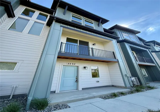 Photo 1 of Townhouse for sale at 5737 Union St, Arvada, CO 80002 | MLS# 7412267 | Listing updated on 2026-09-26
