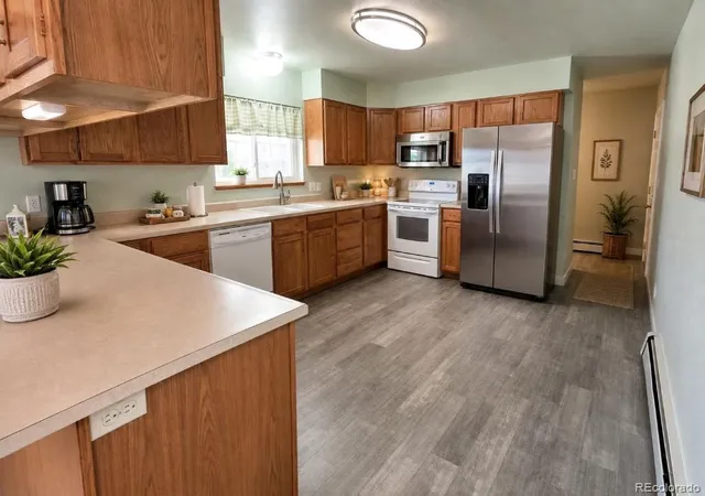 Photo 3 of Single family home for sale at 2406 Park Ave, Alamosa, CO 81101 | MLS# 3684057 | Listing updated on 2026-08-25