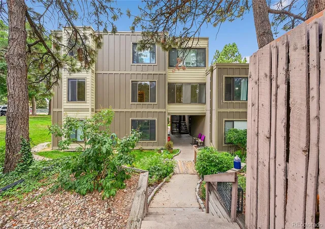 Homes for sale in Denver, CO | 2525 S Dayton Way, Denver, CO 80231 | Houzeo