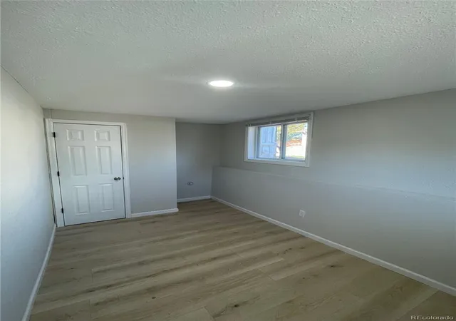 4th image of 3210 W Longfellow Pl, Denver, CO 80221
