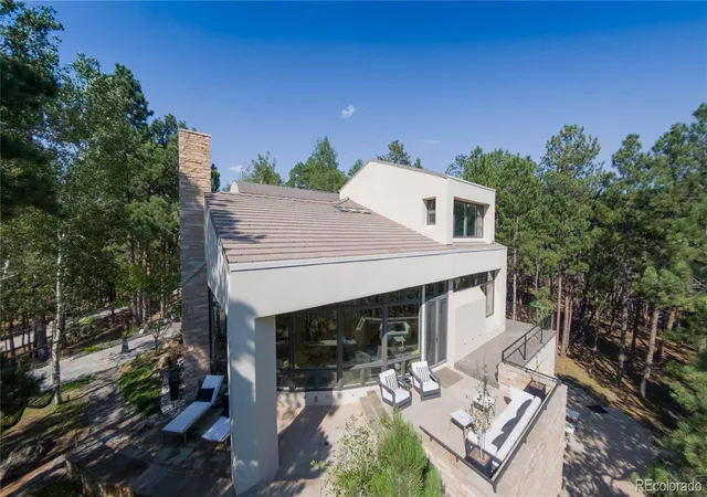 Photo 2 of Single family home for sale at 1250 Dolan Dr, Monument, CO 80132 | MLS# 6972481 | Listing updated on 2026-06-26