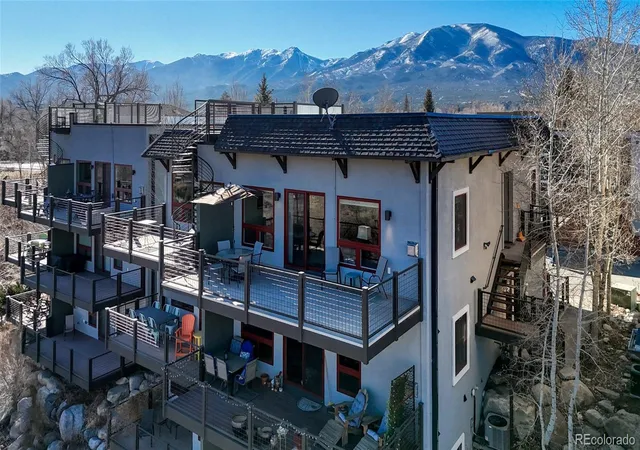 2nd image of 536 E 1st St, Salida, CO 81201