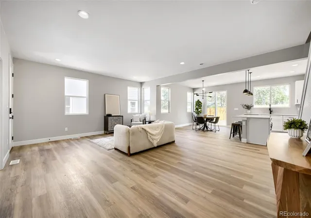 3rd image of 5508 Clay Ct, Denver, CO 80221 | MLS# 8812781