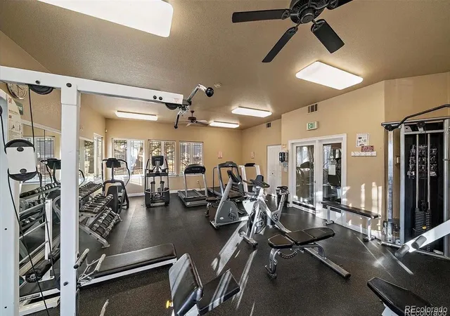 Listing Photo 4 - Condo for sale in building located at 8389 S Independence Cir, Littleton, CO 80128 - Unit #11-204