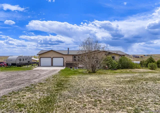 Homes for sale in Elizabeth, CO | 8690 Lariat Loop, Elizabeth, CO 80107 | MLS# 4351412