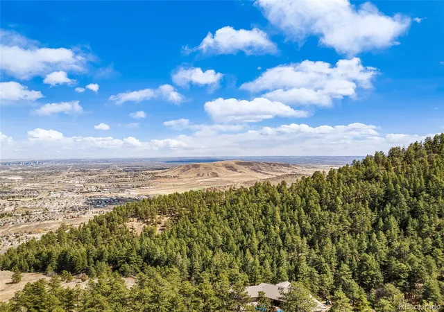 4th image of 20524 Skyview Meadow Ln, Golden, CO 80401 | MLS# 9108933