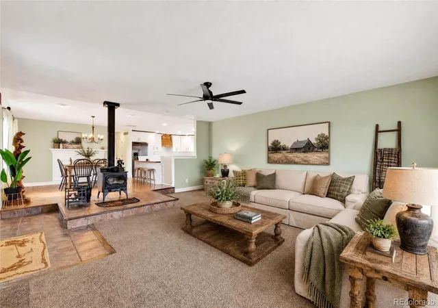 4th image of 42812 Ricki Dr, Parker, CO 80138 | MLS# 4954094