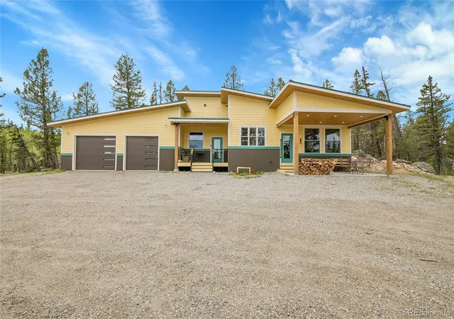 3rd image of 1023 Chippewa Rd, Jefferson, CO 80456 | MLS# 9359109