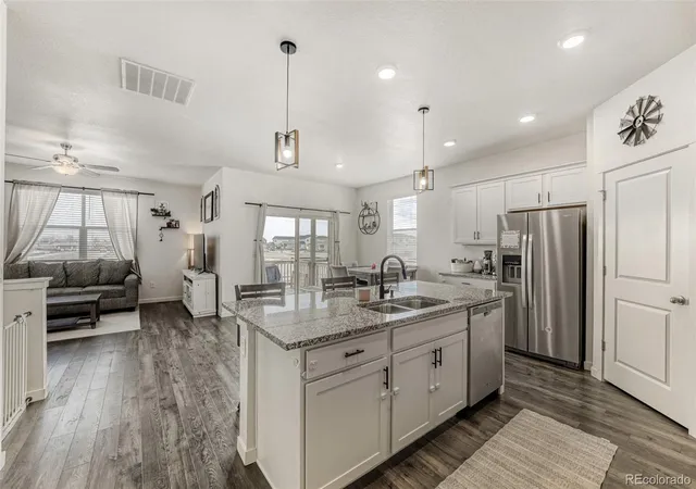 4th image of 166 Racer St, Bennett, CO 80102 | MLS# 3879472