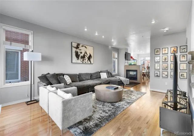 3rd image of 12 S Monroe St, Denver, CO 80209 | MLS# 9403517