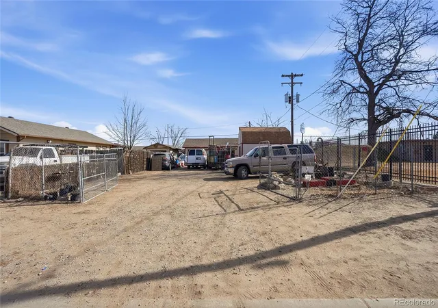 5th image of 8010 Jasmine St, Dupont, CO 80024 | MLS# 4813702