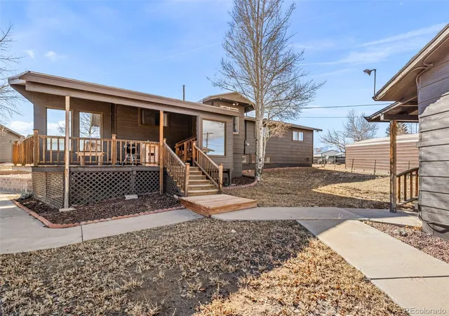 Photo 3 of Single family home for sale at 815 Ohio St, Silver Cliff, CO 81252 | MLS# 1946708 | Listing updated on 2026-08-29