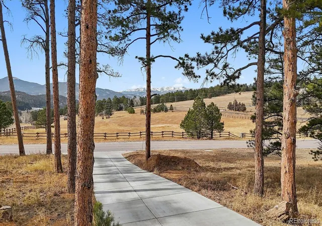 2nd image of 16 S Mt Vernon Country Club Rd, Golden, CO 80401 | MLS# 2300085