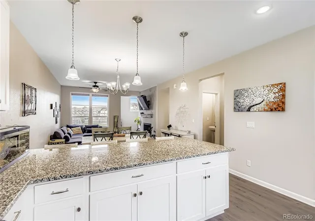 4th image of 1610 Castle Creek Cir, Castle Rock, CO 80104 | MLS# 3709642