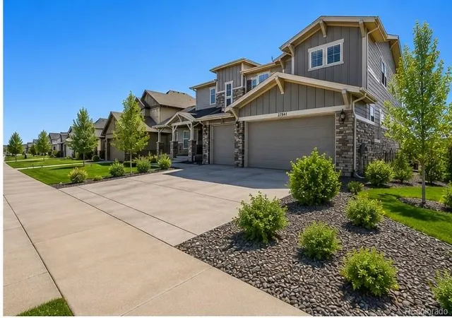 3rd image of 27841 E Lakeview Dr, Aurora, CO 80016 | MLS# 9438253