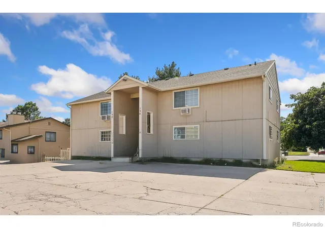 3rd image of 132 W 47th Pl, Loveland, CO 80538