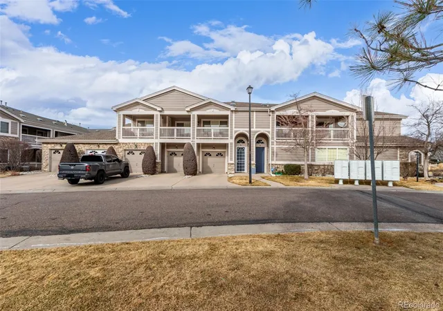 3rd image of 4211 S Blackhawk Cir #8C, Aurora, CO 80014 | MLS# 7433312