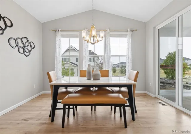 5th image of 27645 E Geddes Pl, Aurora, CO 80016 | MLS# 2795929