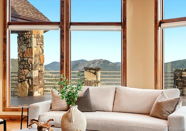 Photo 4 of Single family home for sale at 187 Fox Ridge Dr, Evergreen, CO 80439 | MLS# 4999561 | Listing updated on 2026-10-09