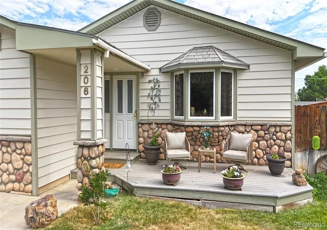 Photo 1 of Sale Pending at 206 E Rangely Ave, Rangely, CO 81648 | MLS# 7752916 | Listing updated on 2026-10-20