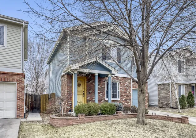 3rd image of 3708 Dexter Ct, Denver, CO 80207 | MLS# 8790109