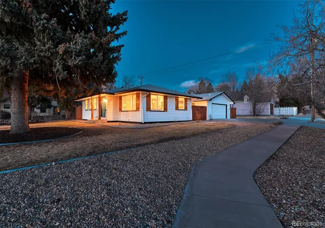 34th image of 404 Front St, Castle Rock, CO 80104 | MLS# 7207093