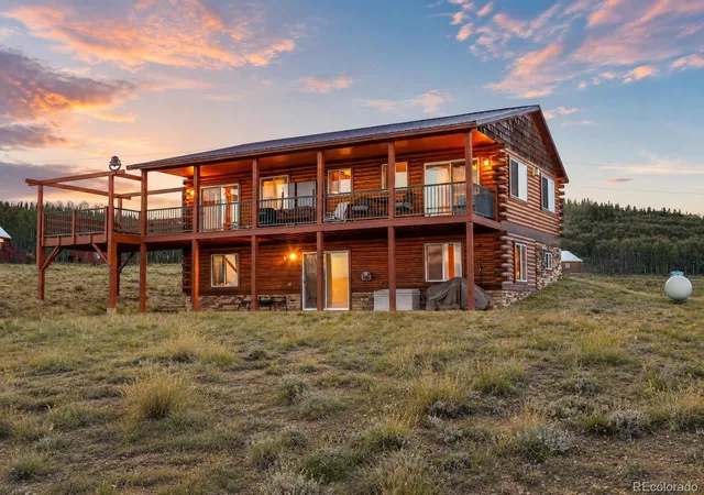 1st image of 85 Swandyke Ct, Jefferson, CO 80456 | MLS# 7475871