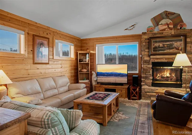2nd image of 85 Swandyke Ct, Jefferson, CO 80456 | MLS# 7475871