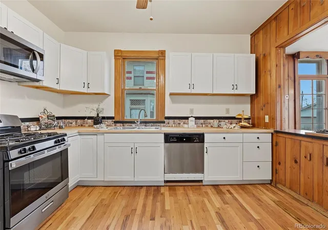 Homes for sale in Pueblo, CO | 1912 N Greenwood St, Pueblo, CO 81003 | MLS# 6579109