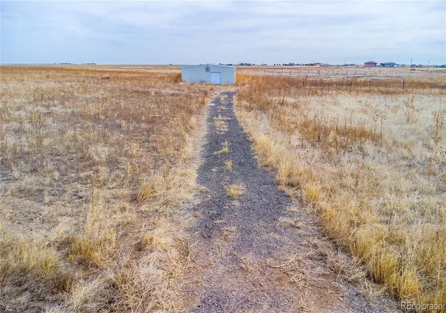 3rd image of 11300 Penrith Rd, Bennett, CO 80102 | MLS# 4554699