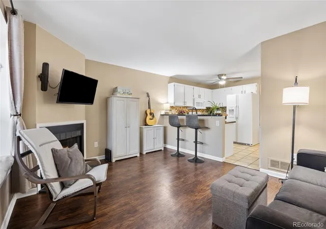 4th image of 17478 E Rice Cir, Aurora, CO 80015
