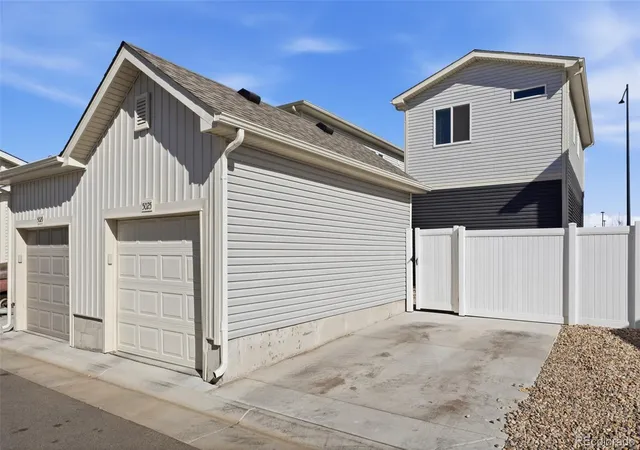 Homes for sale in Denver, CO | 5025 N Yampa St, Denver, CO 80249 | MLS# 7612380