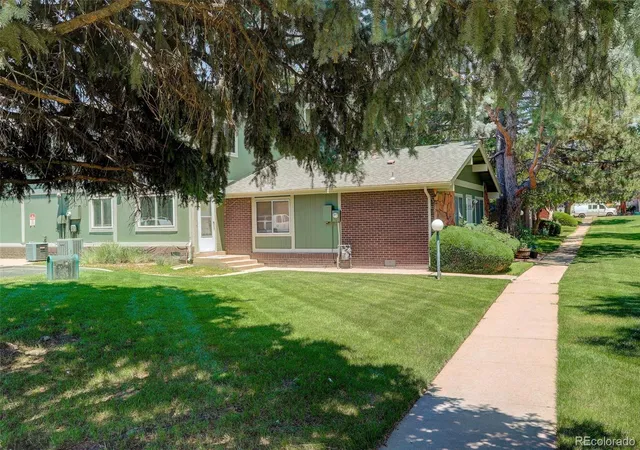 22nd image of 1204 S Uvalda St, Aurora, CO 80012 | MLS# 5104957