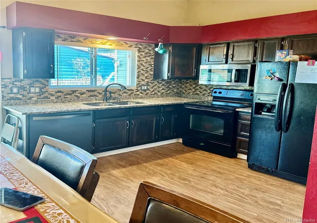 2nd image of 20927 Kelly Pl, Denver, CO 80249 | MLS# 5313463