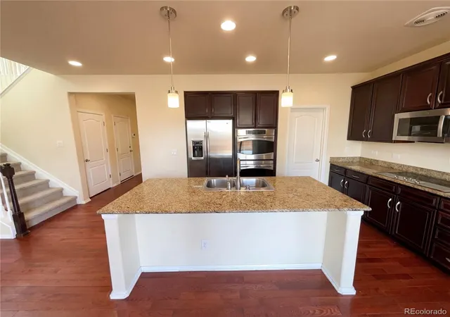 2nd image of 6334 N Ensenada Ct, Aurora, CO 80019 | MLS# 7763490