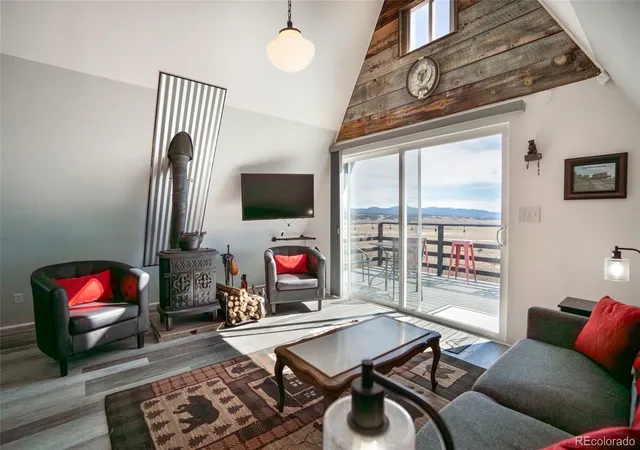 5th image of 331 Frenchman Rd, Jefferson, CO 80456 | MLS# 7630008