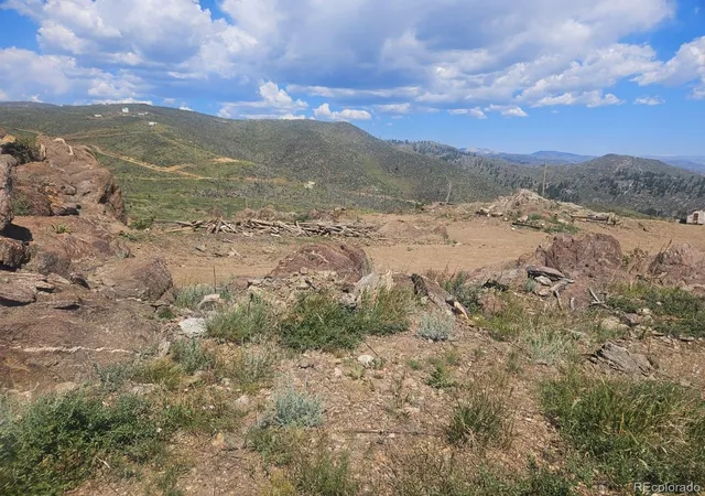 Homes for sale in Bellvue, CO | 654 Hernia Hill Trl, Bellvue, CO 80512 | MLS# 2270871