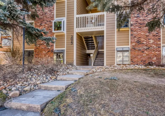 2nd image of 3023 S Ursula Cir, Aurora, CO 80014