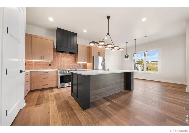 Photo 2 of Townhouse for sale at 6820 Morning Song Ct, Timnath, CO 80547 | MLS# IR1052461 | Listing updated on 2026-10-09