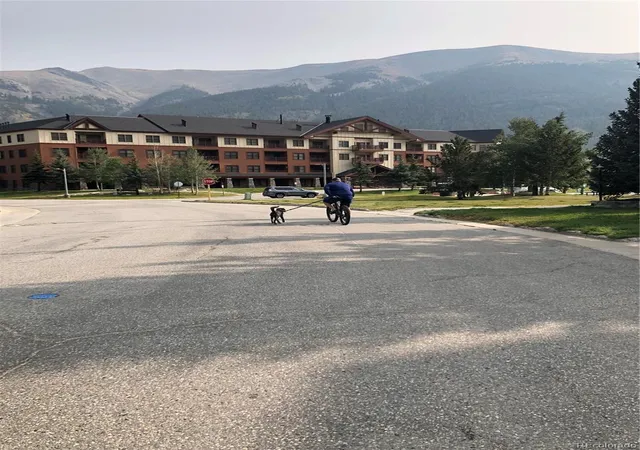 2nd image of 105 Wheeler Cir, Frisco, CO 80443