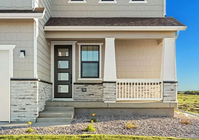 Photo 3 of Sale Pending at 5560 Callaway Garden Dr, Elizabeth, CO 80107 | MLS# 6999223 | Listing updated on 2026-10-07