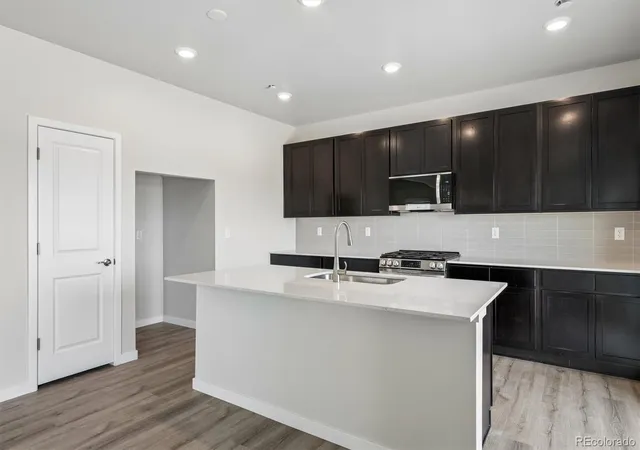 Homes for sale in Commerce City, CO | 9394 Danube St, Commerce City, CO 80022 | MLS# 8012358