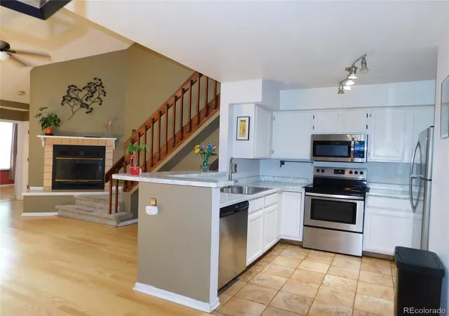 5th image of 4044 S Carson St #F, Aurora, CO 80014 | MLS# 9437803