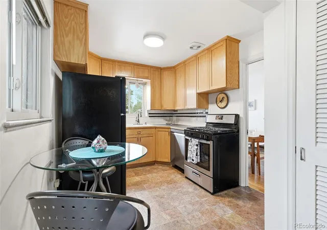 3rd image of 1000 Magnolia St, Denver, CO 80220 | MLS# 8063558